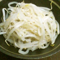 野生のねぎ's cooksnap of when they made 簡単おいしいもやしのナムル.