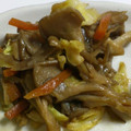 ブチッチ's cooksnap of when they made マイタケとキャベツの簡単炒め物(^.^).