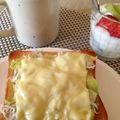 ぐらっきー's cooksnap of when they made しらすとキャベツのチーズトースト.