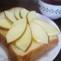 秘密のさっこちゃん's cooksnap of when they made りんごとメープルシロップのトースト.