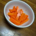 たまのじゃく's cooksnap of when they made 生が最高♪にんじんのごま酢.