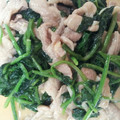 あーちゃん1983's cooksnap of when they made 豚肉とほうれん草のオイマヨ炒め♪.