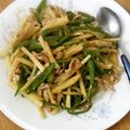 haru1018's cooksnap of when they made じゃが芋で★我が家のチンジャオロース.