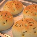 lalalahiro's cooksnap of when they made 手ごねで簡単フォカッチャ.