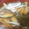 なっ2−'s cooksnap of when they made 丸鶏スープのみで簡単キノコスープ♪.