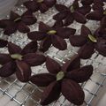 もくよう's cooksnap of when they made バレンタインに✿チョコのお花✿クッキー.