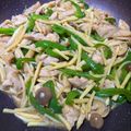 ☆★mｰksｰh★☆'s cooksnap of when they made 鶏むね肉でチンジャオロース風.