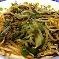 カナ's cooksnap of when they made もやしの塩こんぶ炒め.