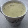 ☆トモママ★'s cooksnap of when they made 飲む美容液☆バナナ&キウイスムージー！.