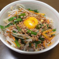 ちびともぼん's cooksnap of when they made ◇ちょー簡単！格安！ビビンバ風◇.