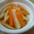 ＊＊cherry＊＊'s cooksnap of when they made ＊母の味＊大根とにんじんとちくわの炒め煮.