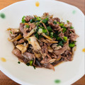 kinniko's cooksnap of when they made 簡単柔らか★牛肉と舞茸のしぐれ煮.