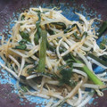 バニラゼブラ's cooksnap of when they made ぱぱっと簡単!　にらもやし炒め.