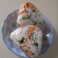 ponnko's cooksnap of when they made 焼鮭と大葉のごまたっぷりおにぎり.
