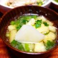 太郎と花子と私's cooksnap of when they made カブだけの味噌汁.