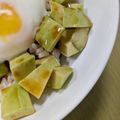 Cony◎'s cooksnap of when they made 簡単ランチ♡激うま！アボカドｄｅユッケ丼.