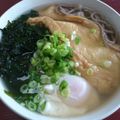 ほ～ちゃん♪'s cooksnap of when they made 簡単でおいしいきつねうどん♡.