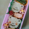 しーな☆彡's cooksnap of when they made おにぎりでカエル　✿野菜の抜き型使用✿.