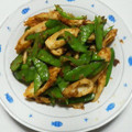 pucyipan's cooksnap of when they made ちくわと絹さやのおかか炒め.