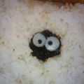 こいけん♪'s cooksnap of when they made 簡単すぎるキャラ弁＊まっくろくろすけ＊.