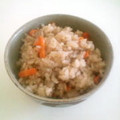 natsu_es's cooksnap of when they made マイタケと人参の炊き込みご飯☆.