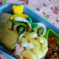 HKママ★'s cooksnap of when they made お弁当おかず♪ちくわレタスのり巻き★.