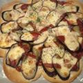マリコーロ's cooksnap of when they made 餃子の皮で！簡単茄子のピザ.