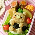 こうたろちゃん's cooksnap of when they made お弁当(キャラ弁)かまぼこと卵のお花.