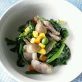 えまっちママ's cooksnap of when they made ぶなぴーとウインナーの炒めのも.