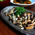 いやよ's cooksnap of when they made きのこの塩昆布炒め.