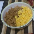 ゆのち♡'s cooksnap of when they made ふわぷり二色そぼろ丼.
