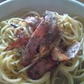 ごはんと酒と私's cooksnap of when they made 残ったシチューｄｅカルボ風クリームパスタ.