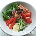 ゆみぃマム's cooksnap of when they made 野菜たっぷりサラダうどん☆.