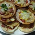 稟子の台所's cooksnap of when they made 余った餃子の皮で即席ピザ.