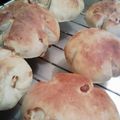 yasya's cooksnap of when they made しっとりふわふわクルミパン（花型）.