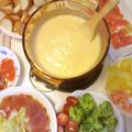 framboise⁂'s cooksnap of when they made コストコ　チーズフォンデュ.