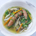 あっこ姉's cooksnap of when they made パンと一緒に♪水菜の簡単スープ.
