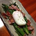 りょうりすきな主婦's cooksnap of when they made 焼きアスパラとベーコン♪温玉乗っけ.