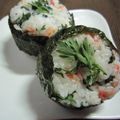 さとみりん's cooksnap of when they made 春菊×桜えびのわさび風味のおにぎり.
