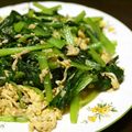 ちぃたん☆Ｍ's cooksnap of when they made 小松菜のシーチキンたまご炒め.
