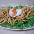 あっと１２２４'s cooksnap of when they made ★温泉卵入り水菜＆きのこ＆油揚げサラダ★.