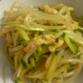 SILK0205's cooksnap of when they made あと１品鶏皮とキュウリのからし醤油和え♪.
