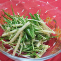 さとみわ's cooksnap of when they made 大根と水菜のゆず胡椒サラダ.