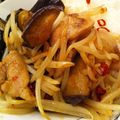 yoneaki's cooksnap of when they made 鶏もも肉と茄子のスイートチリソース炒め.