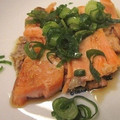 Marrietty's cooksnap of when they made 簡単*焼鮭で酒のつまみ♡.