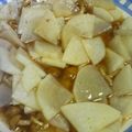 mickabouz's cooksnap of when they made レンジで簡単♪なめこと大根あえ.