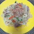 缶チュー's cooksnap of when they made 味覇で焼きうどん.