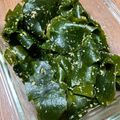 MOｰON's cooksnap of when they made 意外に絶品！生ワカメのお醤油炒め。.