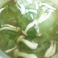 nonoji27's cooksnap of when they made しめじとほうれん草のみそ汁.