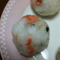 taisho0805's cooksnap of when they made 鮭の混ぜ込みおにぎり.